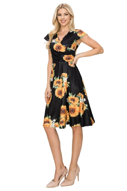 Haute Edition Women's Print V-Neck Skater Dress Tunics Cozy soft