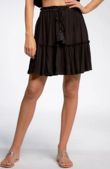 Skirt w/Ruffles leather skirt refined