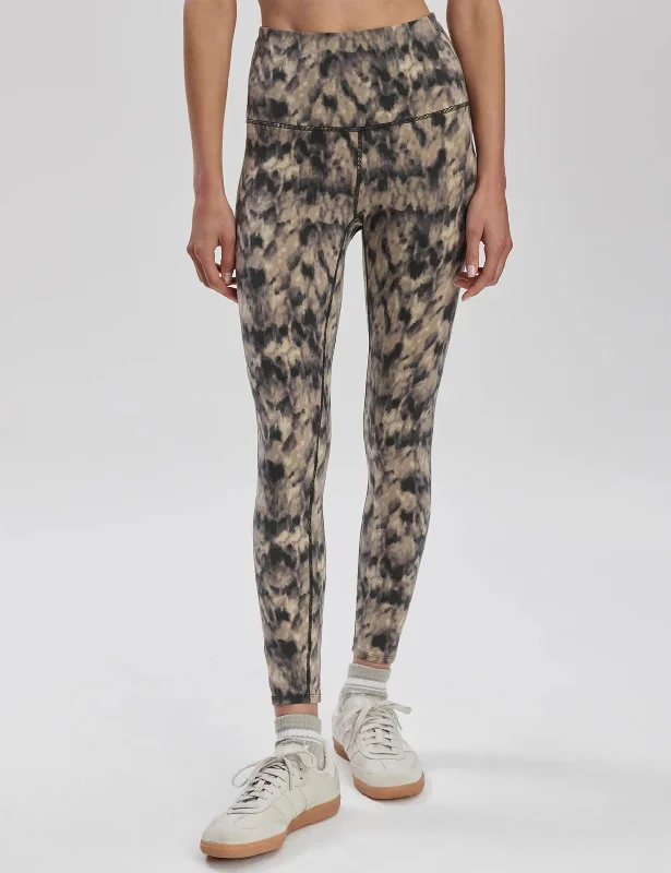 Move Super High Waisted Legging 25" - Clouded Aztec Elegant Full-Body Leggings