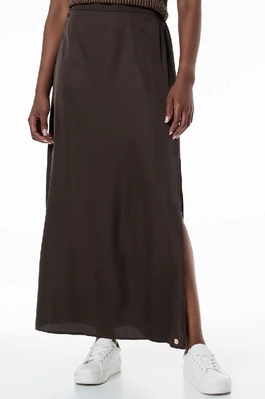 Slip Skirt _ 155717 _ Brown flowy skirt hem