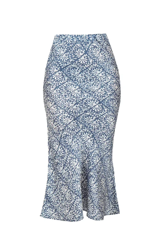 Ooty Skirt (Blue) velvet skirt rich