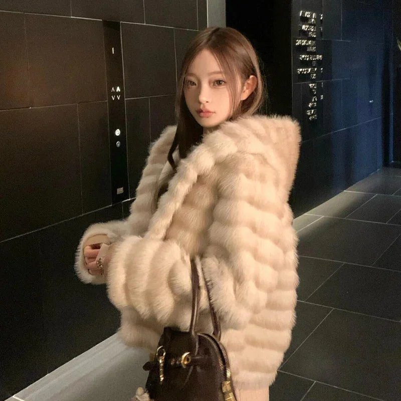 Fashion Faux Fur Women Coats with Hat Blazer Duffle Coat Pea Coat