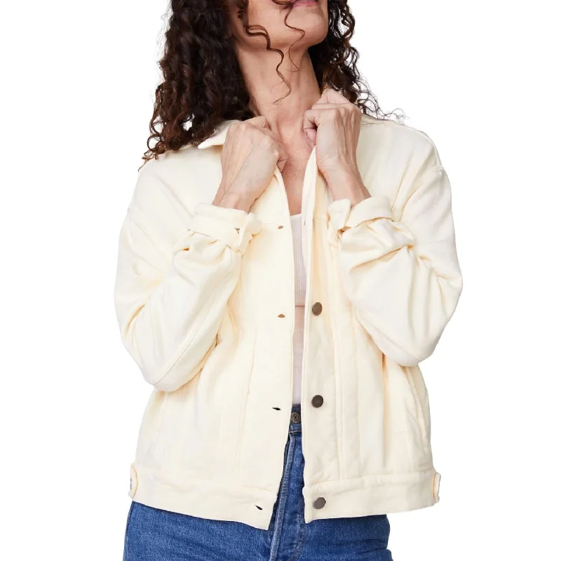 Supersoft Fleece Trucker Jacket In Buttercream