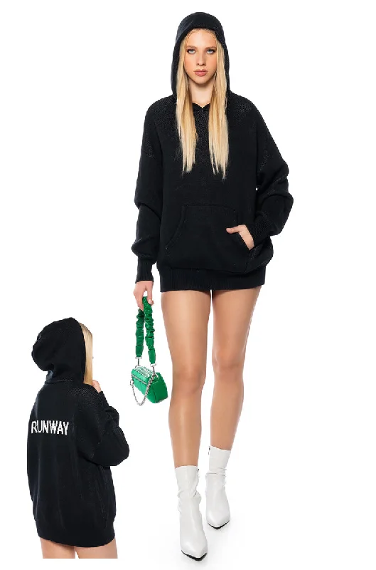 RUNWAY OVERSIZED HOODED SWEATER