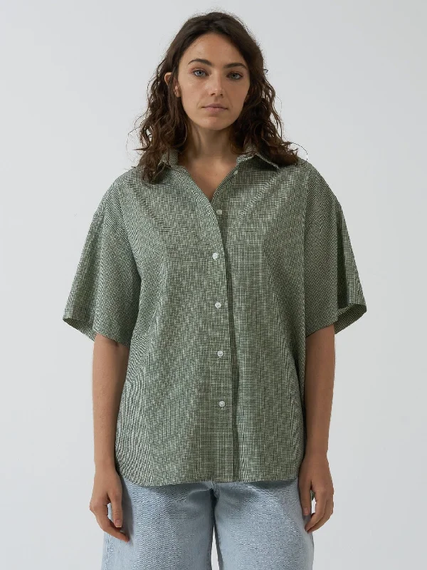 Levitation Shirt - Pistachio