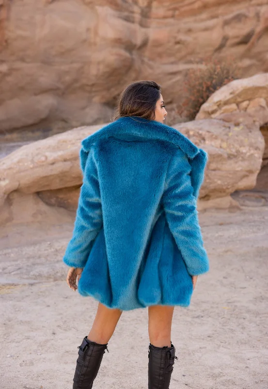 Women's Short Duchess Coat in ""Teal Blue"" Chinchilla