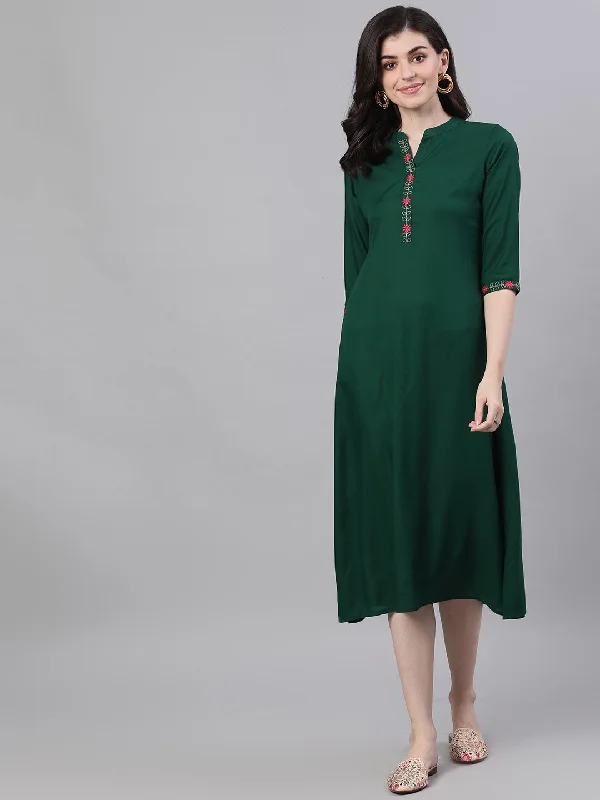 Women's Green Solid Solid Mandarin Collar Viscose Rayon A-Line Dress - Nayo Clothing