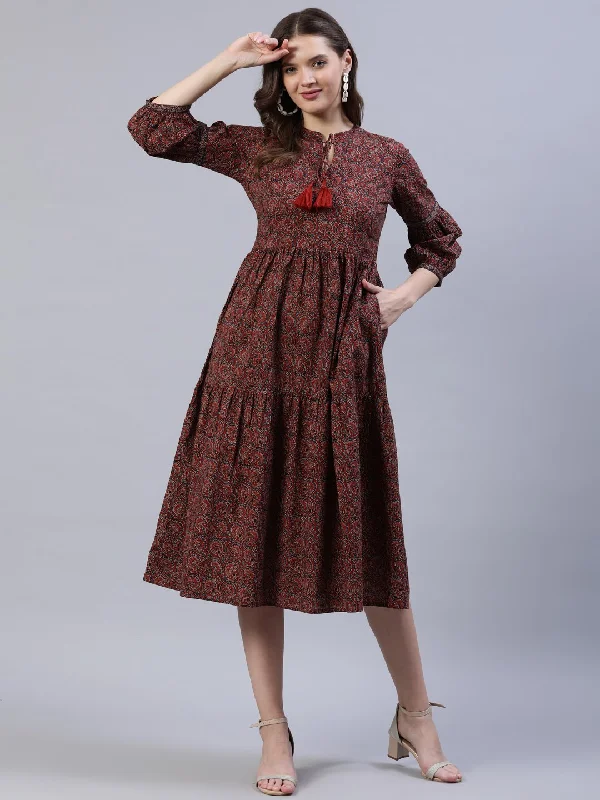 Women's Maroon Printed Dress With Three Quarter Sleeves - Nayo Clothing
