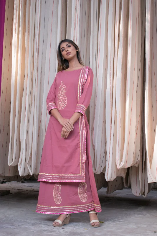 Women's Single-Piece Magenta Cotton Dress With Hand Block Printed Motifs. - Saras The Label