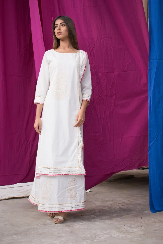 Women's Single-Piece White Cotton Dress With Hand Block Printed Motifs. - Saras The Label